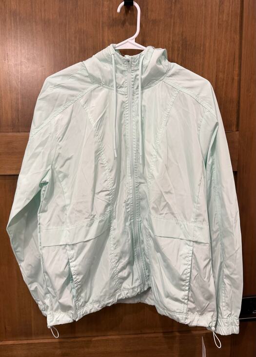 Layer 8 Jackets & Blazers - NWT Layer 8 Women's Medium Windbreaker Jacket Mint Green Full Zip Hooded